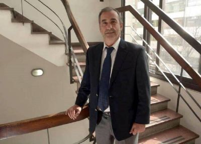 En dos semanas, Cornejo quiere cuatro leyes clave