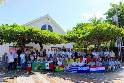 Congreso CELAM en El Salvador: �la paz es dif�cil sin un desarrollo integral�