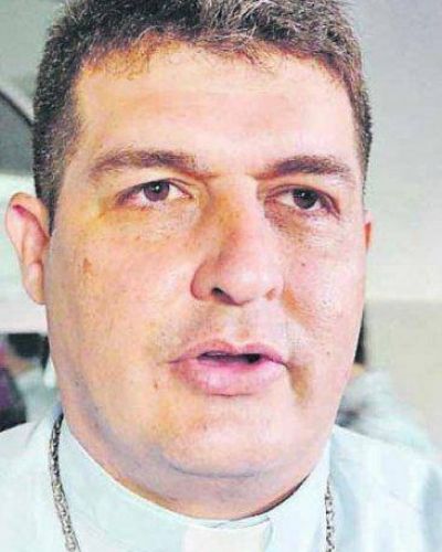 Obispo denuncia que defensores p�blicos no se quedan en el Chaco