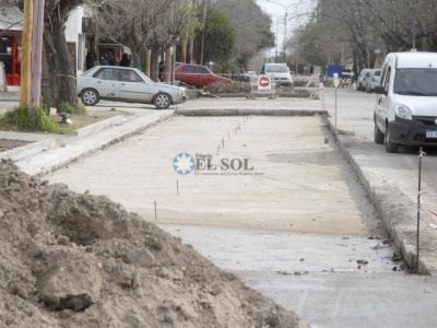 Contin�a el bacheo