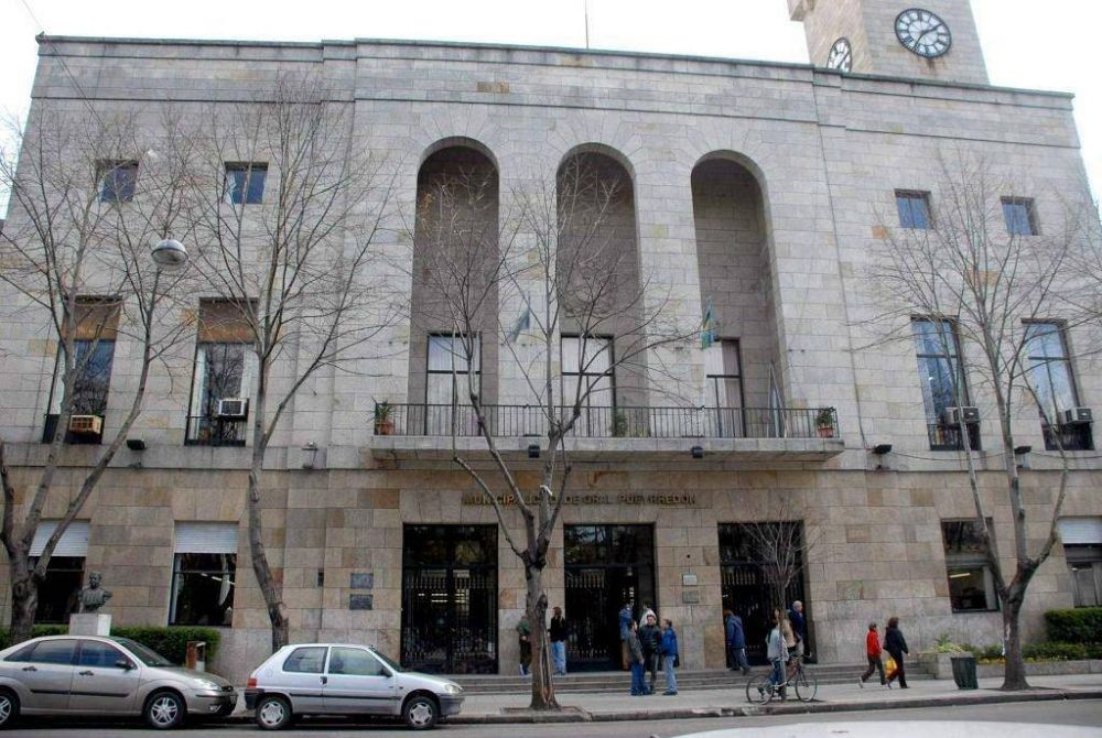 Municipio en rojo: menos ingresos que los previstos y fuertes subas en los gastos de sueldos y residuos
