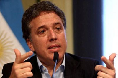 El gobierno habla de un deficit en ca�da. pero se mantiene en el mismo nivel que en 2016