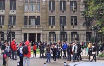 Suicidio de una adolescente: un problema para pensar