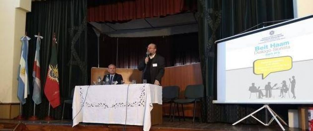 OSM: Congreso de Sho� y Genocidio Armenio en Concordia