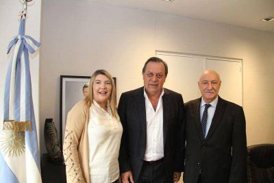 Naci�n y Provincia firmaron acuerdo para financiar emprendimientos tur�sticos