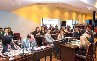 Expectativas por beneficios a contribuyentes