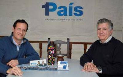 Elecciones 2017: Excandidato de Randazzo se pas� al frente 1Pa�s en Lomas de Zamora