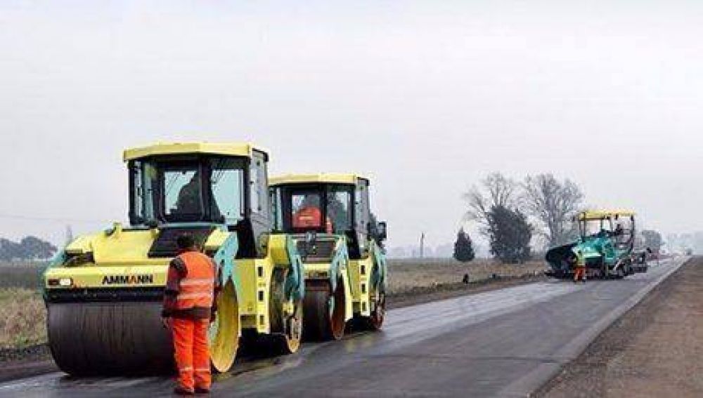 Avanzan los trabajos de repavimentaci�n de la ruta provincial 46, entre 25 de Mayo y Bragado
