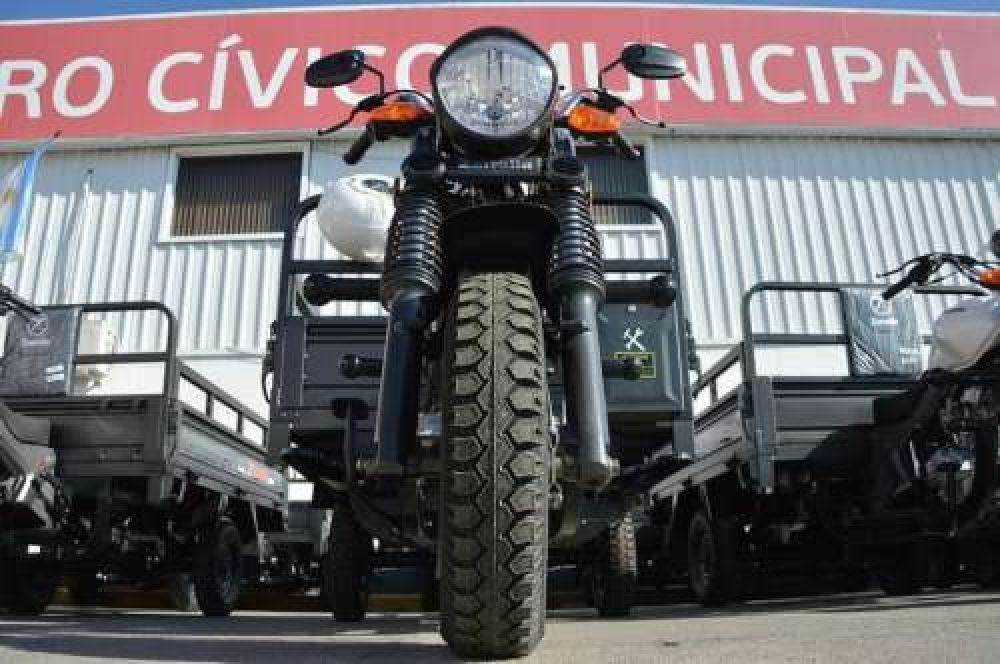 S�enz pondr� las primeras motocargas a nombre de los carreros que se capacitaron