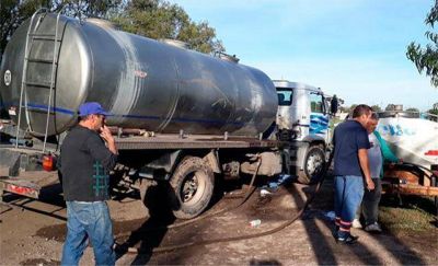 Parque Camet: OSSE tom� muestras tras la denuncia de agua contaminada