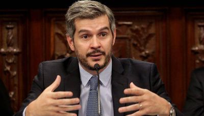 Gobierno minimiza marcha de la CGT y afirma que �hace 10 meses que se genera trabajo�