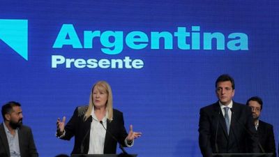 Con el futuro electoral acotado, Stolbizer trabaja para Massa
