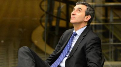Primicia: Intendentes dejan solo a Randazzo