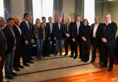 U�ac insiste: 