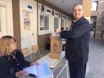 Lugones va a condiciona su candidatura a gobernador