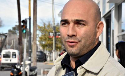�El voto del Justicialismo va a ir para Arcioni�, asegur� Con� D�az