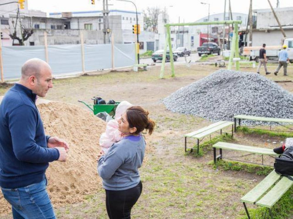 Recuperan un espacio p�blico