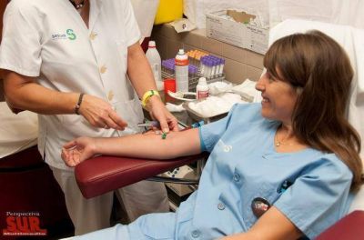 Charla informativa sobre donaci�n de m�dula �sea en la Cl�nica del Ni�o