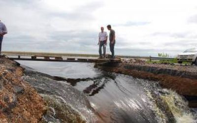 El Intendente de Rivadavia y el Gobierno de La Pampa, enfrentados por las inundaciones