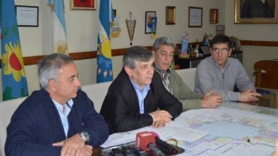 �174 cuadras de pavimento, 163 de cord�n cuneta y 1000 cuadras de piedra caliza antes del 4 de noviembre�