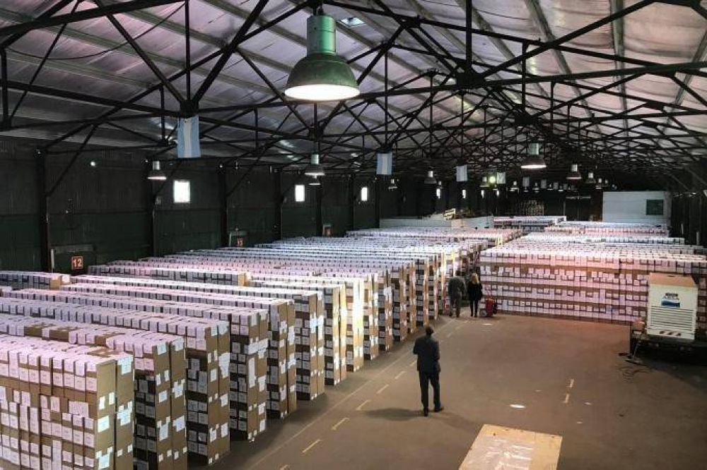 Mesas de extranjeros: Cambiemos se impuso en seis secciones electorales y Unidad Ciudadana en dos