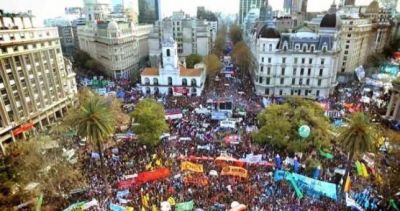 M�s castigos del Gobierno a los que marcharon