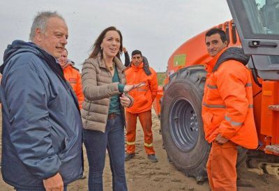 El gobierno de Vidal gastar� $ 75 millones por d�a en obra p�blica antes de las elecciones