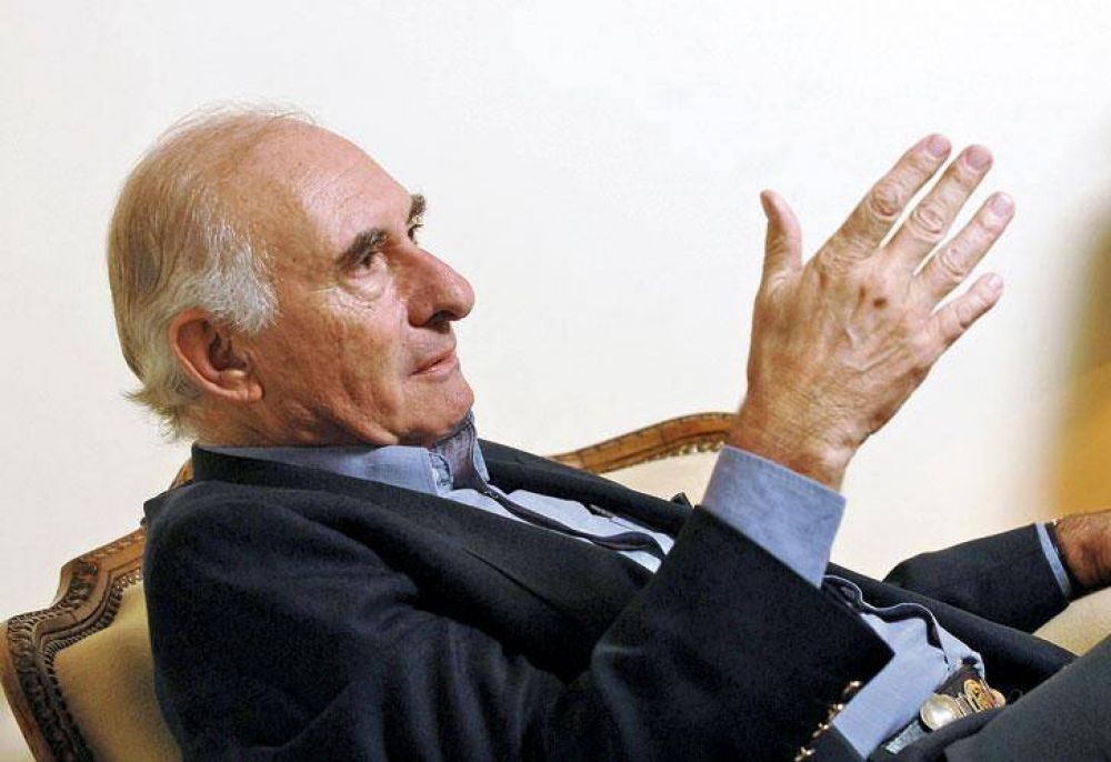 Fernando De la R�a sali� a defender a Cambiemos: 