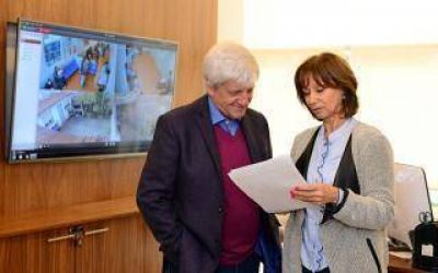San Fernando: El Intendente Luis Andreotti recorri� la nueva Secretar�a de Salud P�blica
