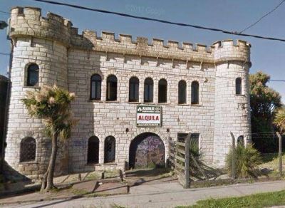 Construir�n un edificio y un local de Manolo en �El Castillo� de Constituci�n