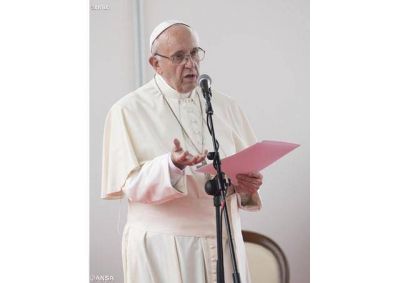 Papa a legisladores cat�licos del mundo: construyan una sociedad m�s humana y justa, con el amor de Cristo
