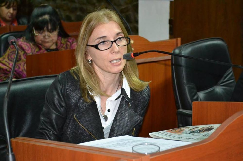 Vernica Rodrguez Calascibetta:Los dilogos se buscan y se van a seguir buscando