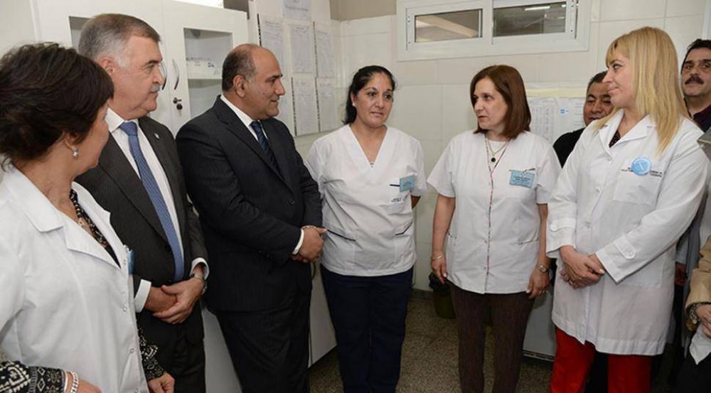 Si hay recortes, las provincias ser�n inviables, advirti� Manzur