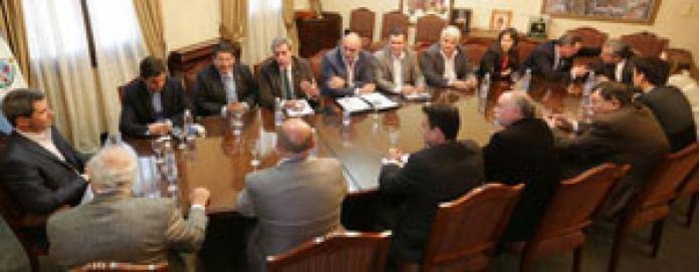 U�ac inst� a sus ministros a redoblar esfuerzos