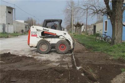 Se completaron 4 cuadras de pavimento en Zorzales