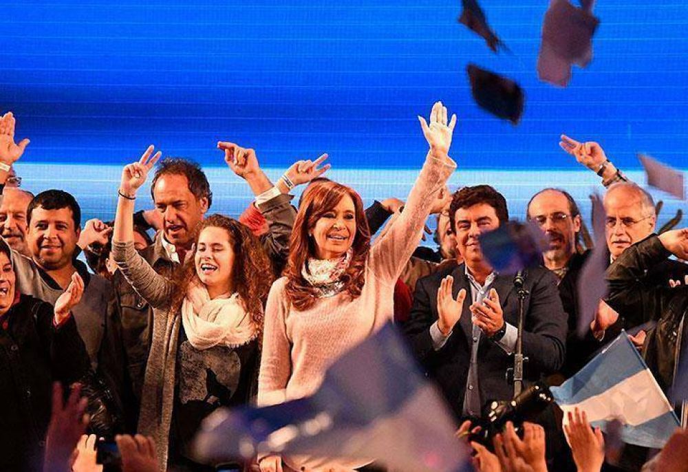 Cristina posterg� su relanzamiento para usar el escrutinio en la campa�a