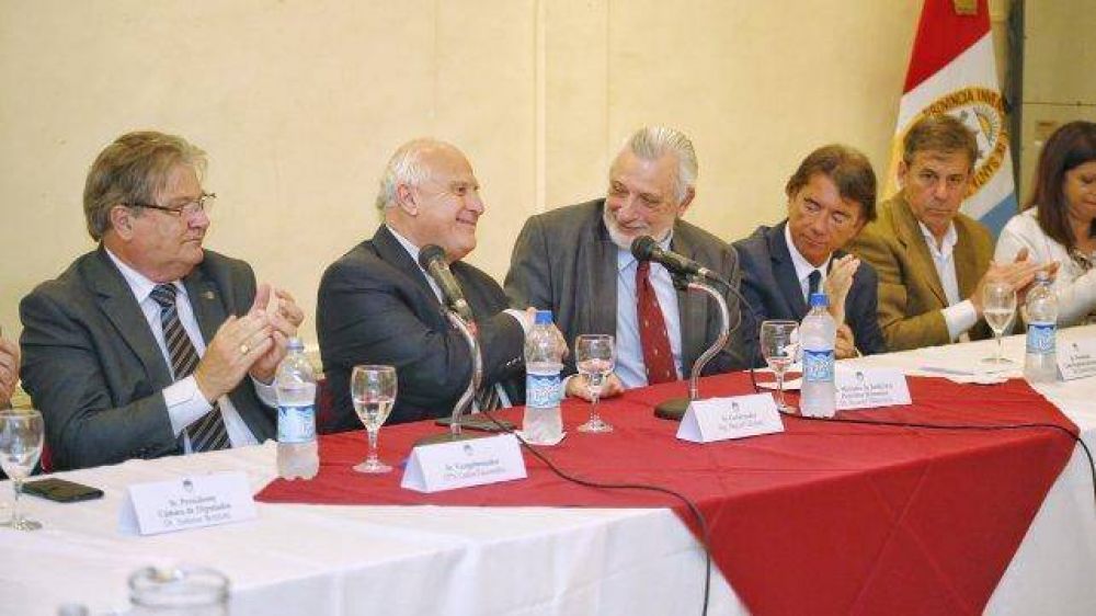 Lifschitz pidi� una reforma del C�digo Procesal Civil y Comercial para 