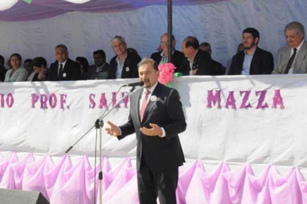 El Vicegobernador acompa�� al pueblo de Salvador Mazza en su 70� aniversario