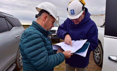 Sastre recorri� el Parque E�lico 