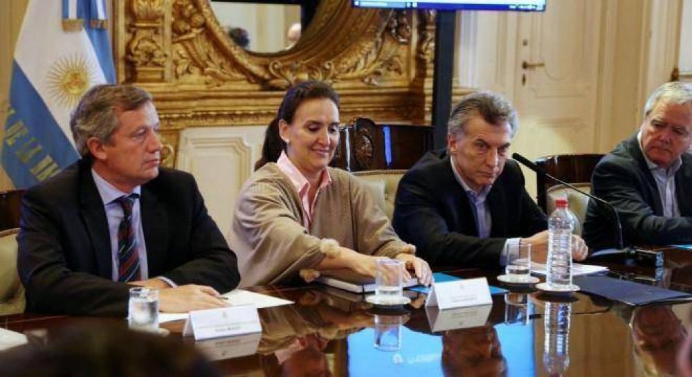 Macri les pidi� a sus ministros que no hablen de ajuste en la campa�a