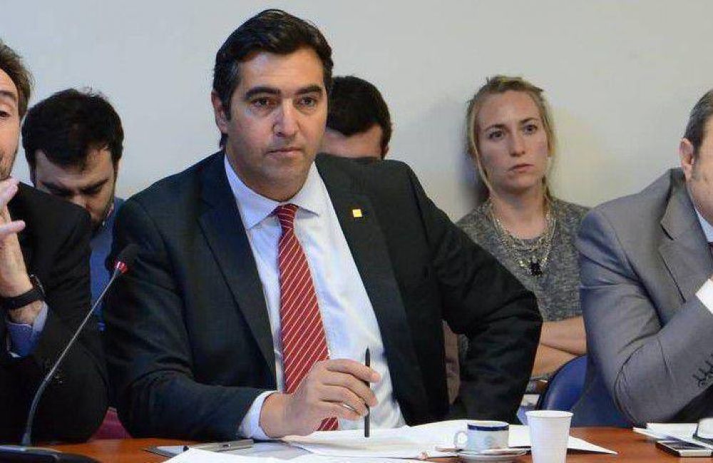 Hern�ndez present� denuncia formal en el Juzgado Federal tras declaraci�n de Mart�nez Rojas