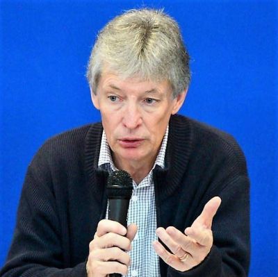 Sager propone eliminar los peajes y preservar el servicio ferroviario