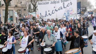 Se endurece el conflicto y los judiciales paran desde hoy por 72 horas