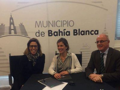 Aprile coordin� un convenio de anticorrupci�n en Bah�a Blanca