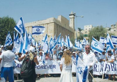 Israel otorga a la comunidad jud�a de Hebr�n el estatus oficial de poblaci�n independiente