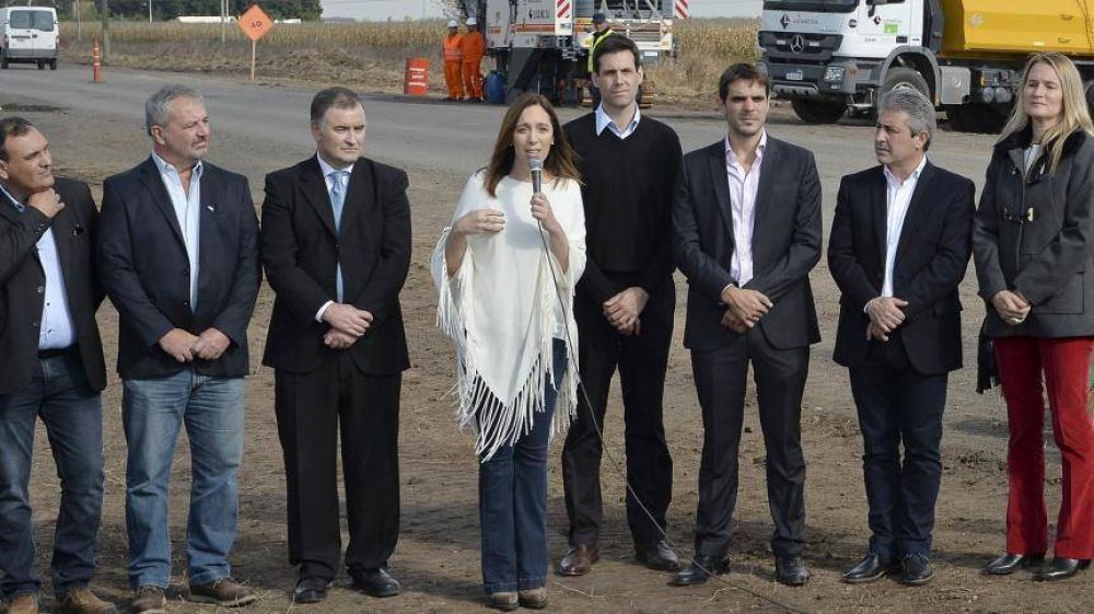 Para ganar en octubre, el Gobierno pone la gesti�n en primer plano y hasta suspende los timbreos
