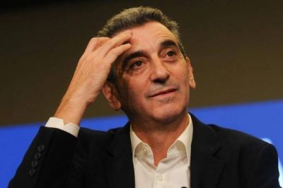 Tras los cimbronazos internos y para evitar ms fugas, Randazzo sali al ruedo para destacar a sus candidatos