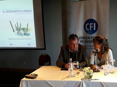 Gennuso: �Pagamos muy caro que no se haya planificado la ciudad�