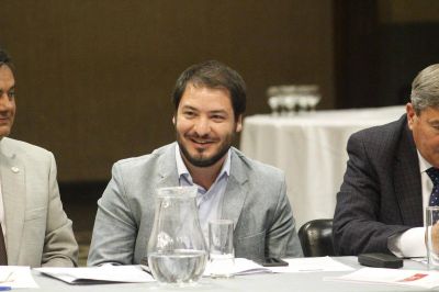 Para Ruiz, se empiezan a ver los �brotes verdes� en la econom�a