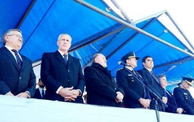 Verna, en el D�a de la Polic�a, en silencio